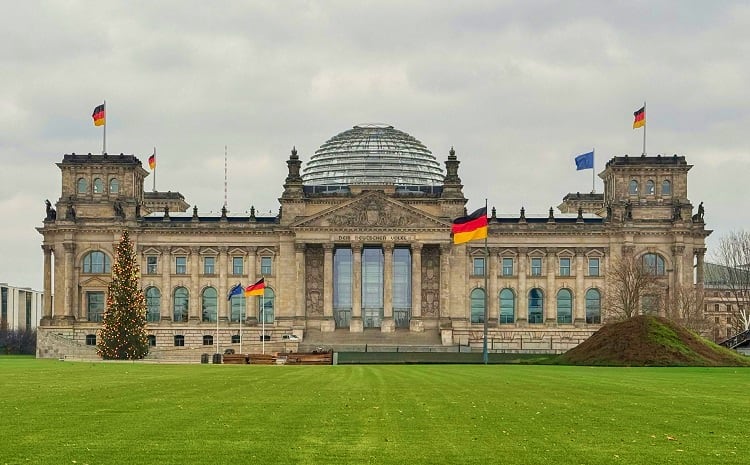 PANORAMIC TOUR OF BERLIN